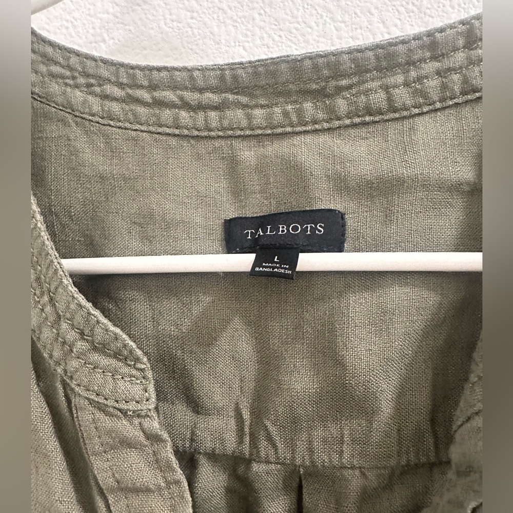 SIDE BUTTON LINEN BAND COLLAR POPOVER - Picture 2 of 9